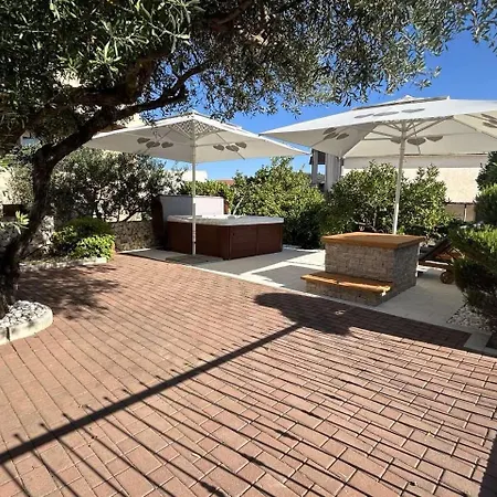 Villa Chiara Ražanj