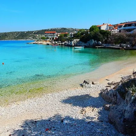 Chiara Villa Ražanj