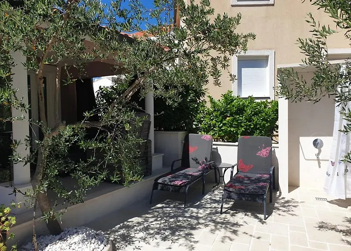 Chiara Villa Ražanj