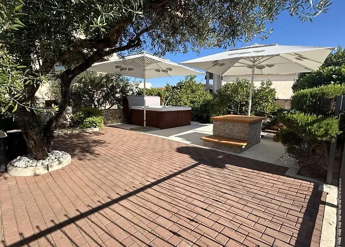 Villa Chiara Ražanj