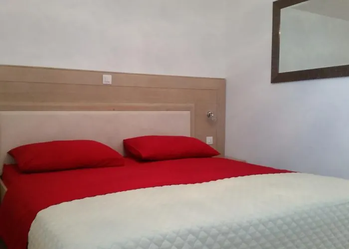 Chiara Villa Ražanj